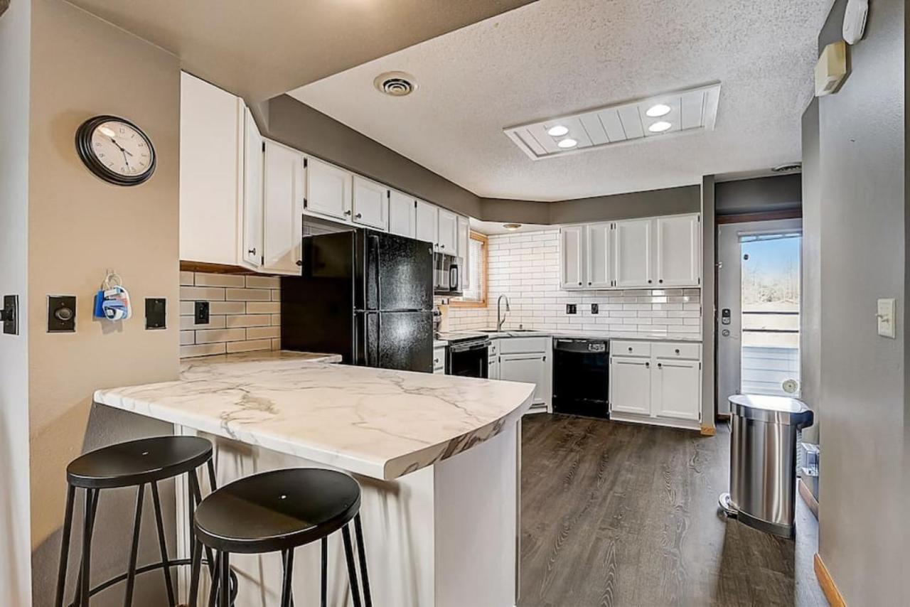 Family Dreams Condo At Lighthouse Cove Уисконсин Делс Екстериор снимка
